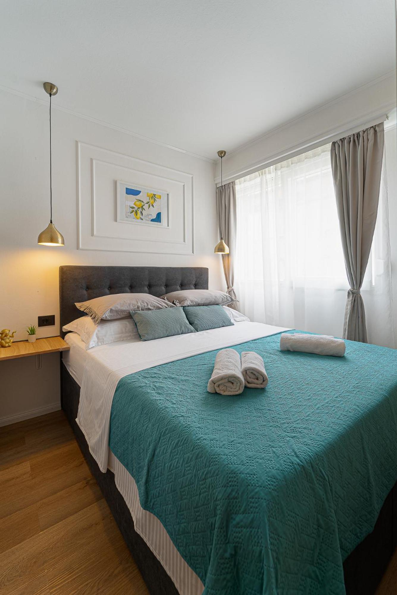 Studio Apartment Lemon & Sun Split Exterior photo
